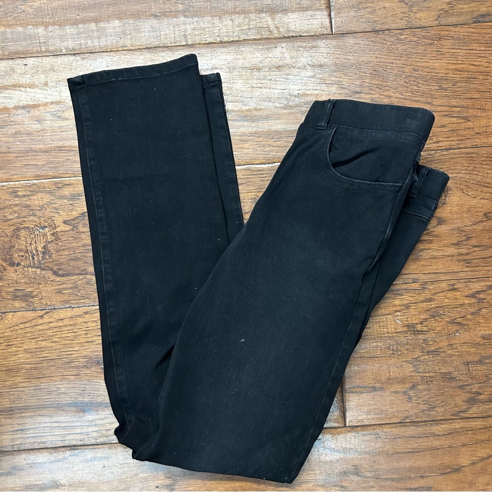 Betabrand pull on straight leg‎ jeans